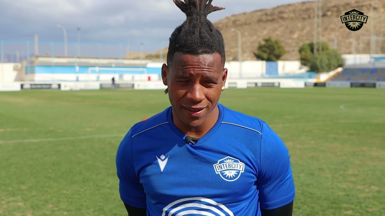 Cedric Teguía «El equipo está comprometido y con la mente puesta en el